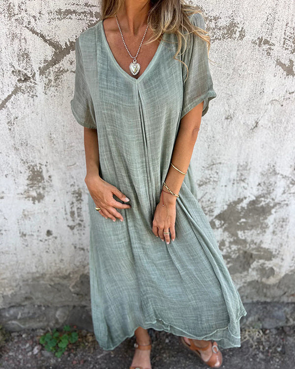 Ria™ | Robe confortable avec encolure en V
