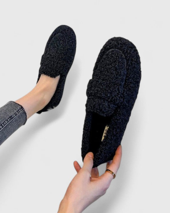 Solenne | Chaussons chauds au design élégant