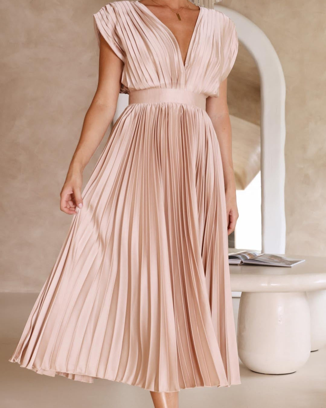 Éternelle™ | Robe Élégante Plissée