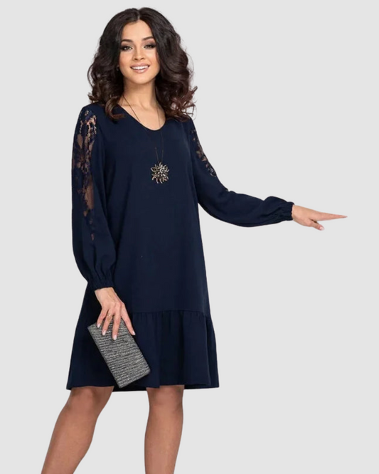 Auriane— Robe Midi à Manches en Dentelle